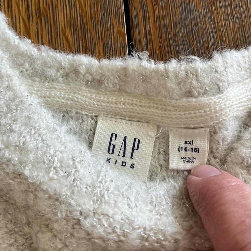 NWT Gap kids size XXL 14–16 cocoon pullover Ivory frost crewneck rounded bottom